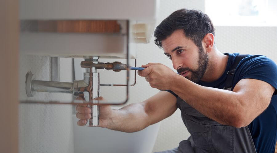 Expert burst pipe repair services in Germantown, OH